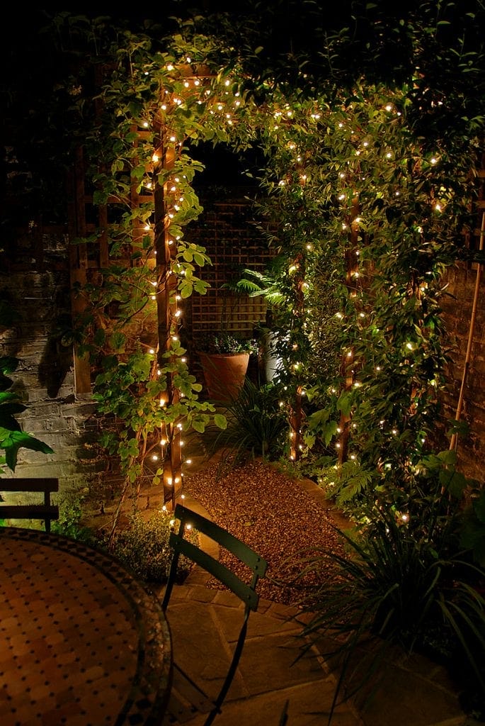 arch-with-fairy-lights